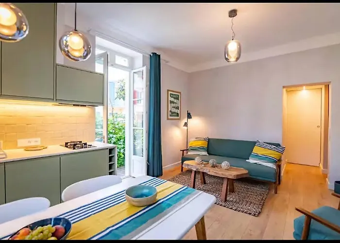 Cocon T2 Beaurivage Avec Exterieur Biarritz